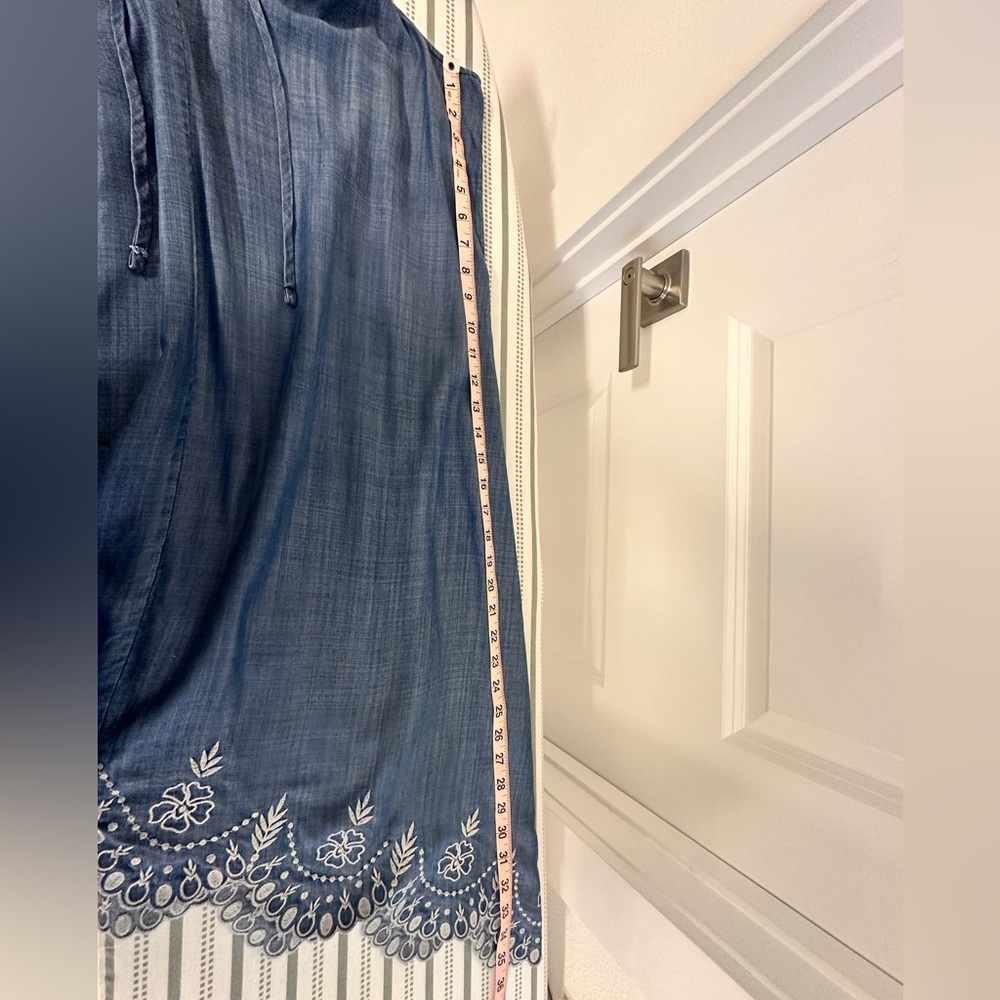 Tommy Bahama‎ Dress - Chambray / Denim Sundress, Asymmetrical Hem w/Embroidery. - Picture 11 of 11